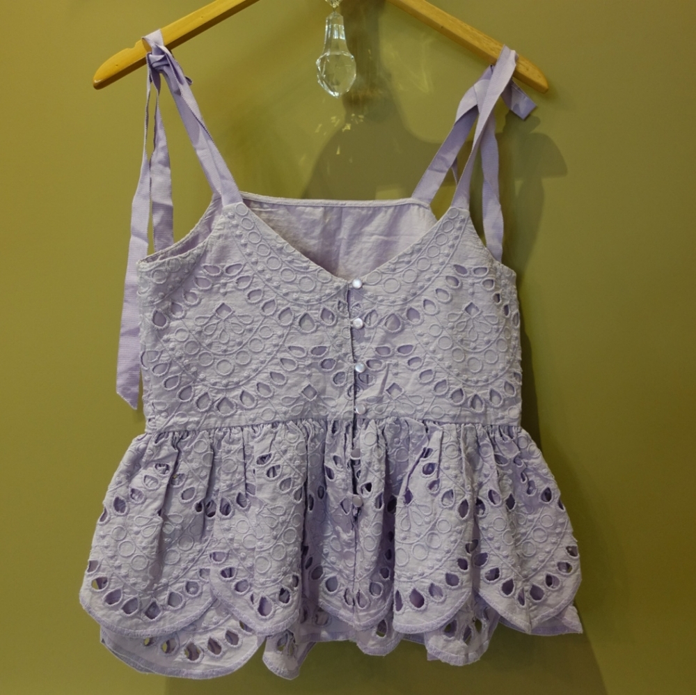 Top - Picture 2 of 3